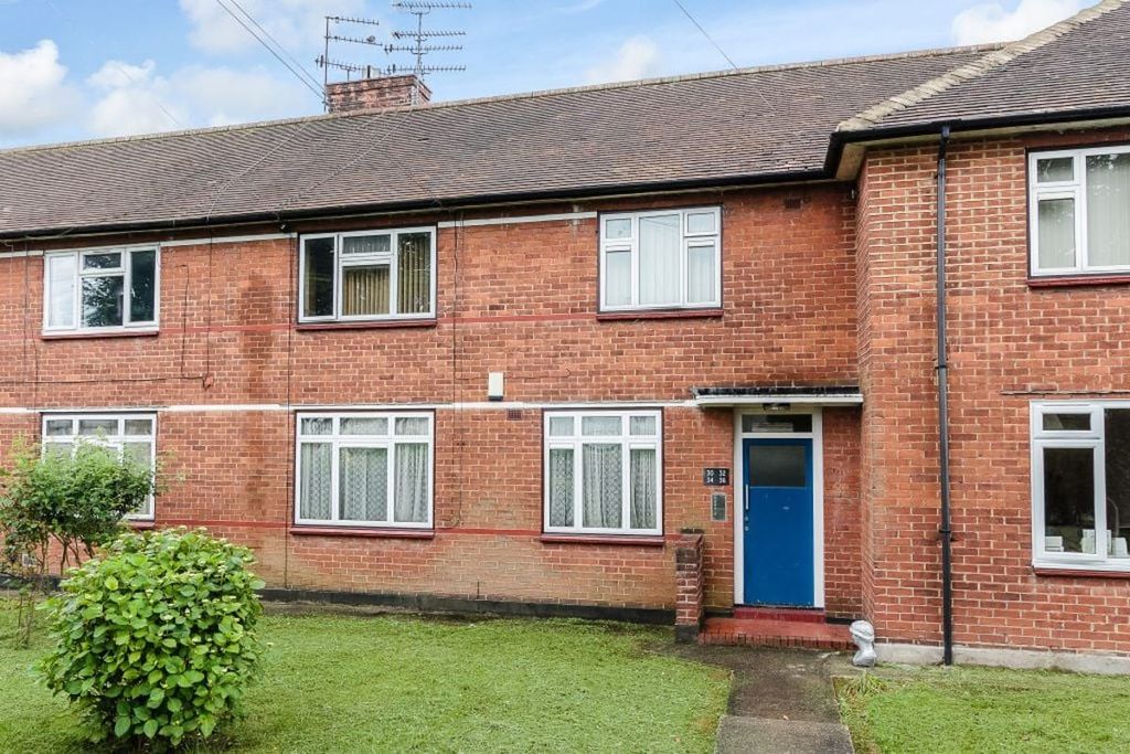 Property photo 1 of 8