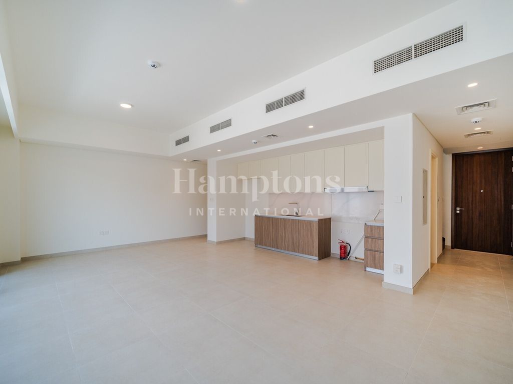 Property photo 3 of 29 Media 3