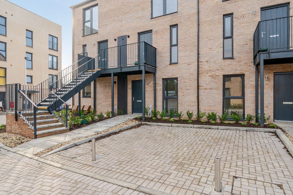 Property photo 1 of 19 Photo 1