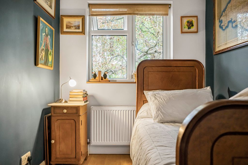 Additional image 27 of 4 bed detached house for saleCastleleigh Court, Enfield EN2