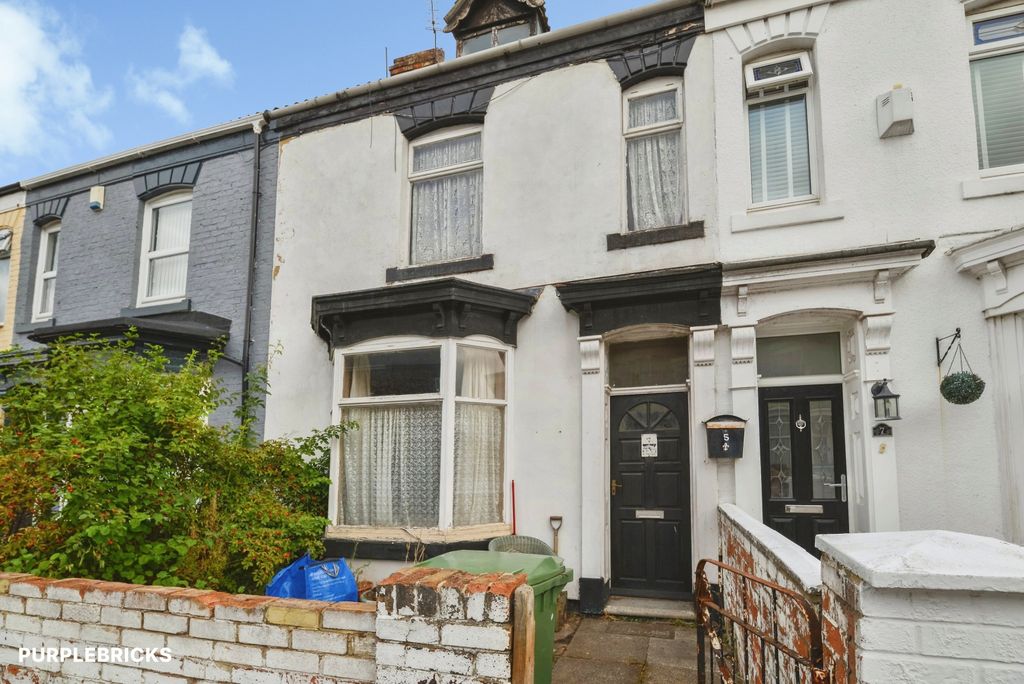 Property photo 2 of 16