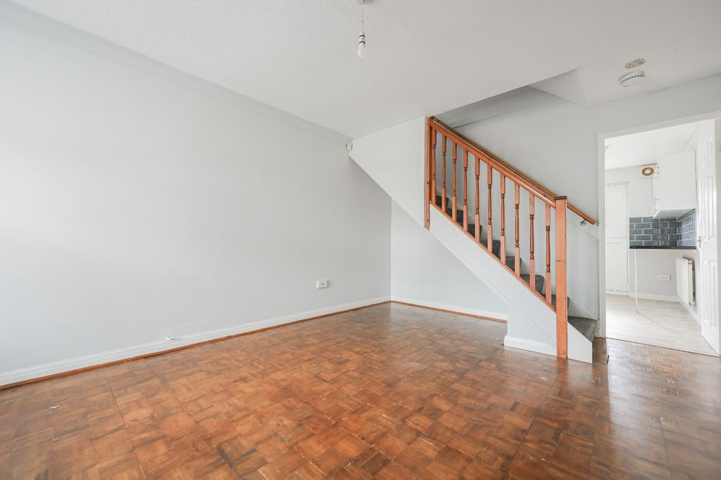 Property photo 3 of 20 5222312