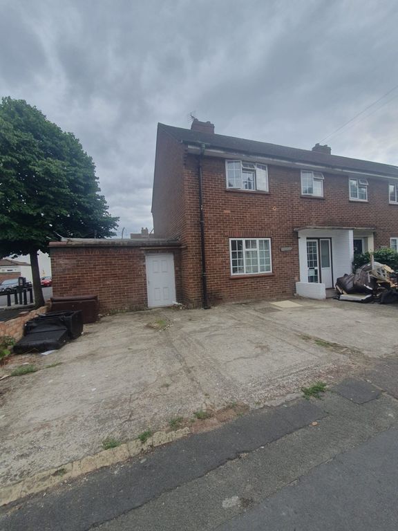 Property photo 1 of 1