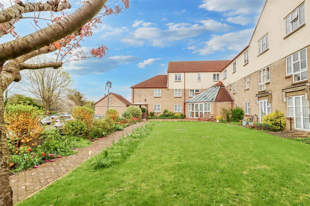 Property photo 1 of 10 Outside Shot.Png