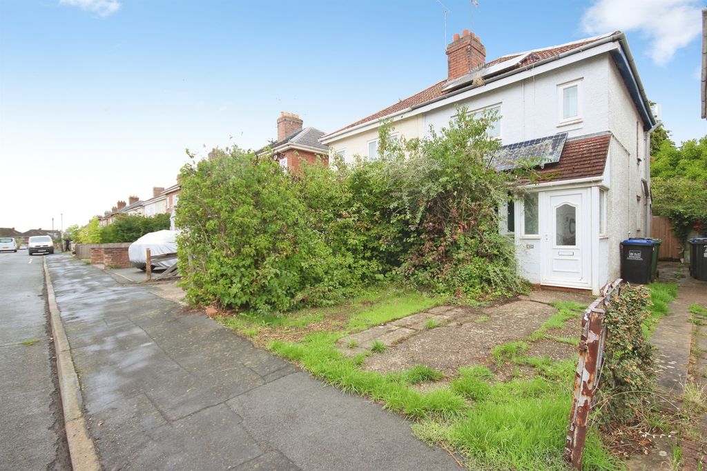 Property photo 1 of 12