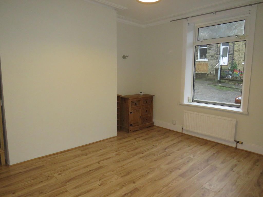 Property photo 2 of 11 Image