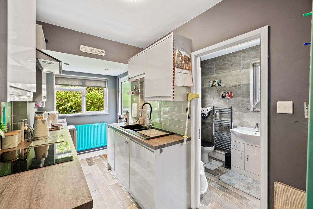 Property photo 3 of 13 Image (3).Jpg