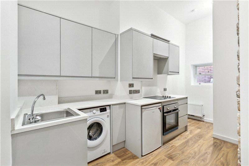 Property photo 2 of 9 Picture No. 06