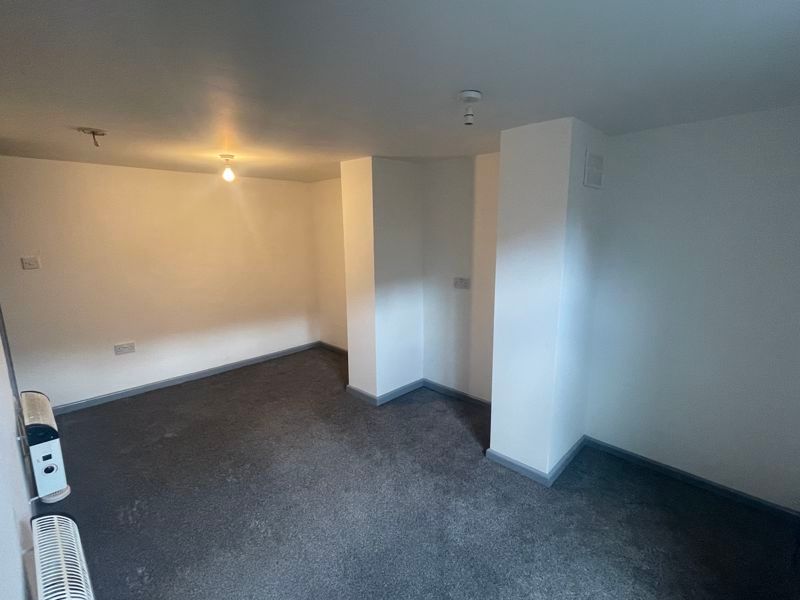 Property photo 2 of 5 Photo 3