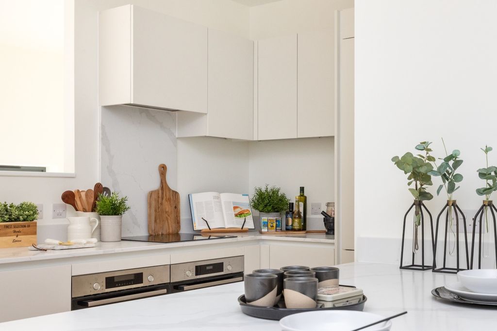 Property photo 2 of 34 5142152