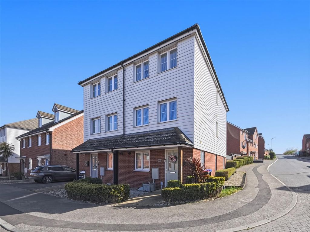 Property photo 1 of 28 Img_20260330_100629_123-2.Jpg