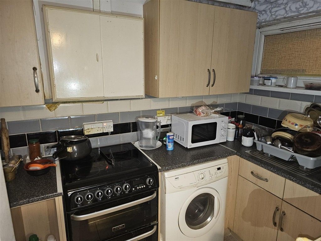 Property photo 2 of 4