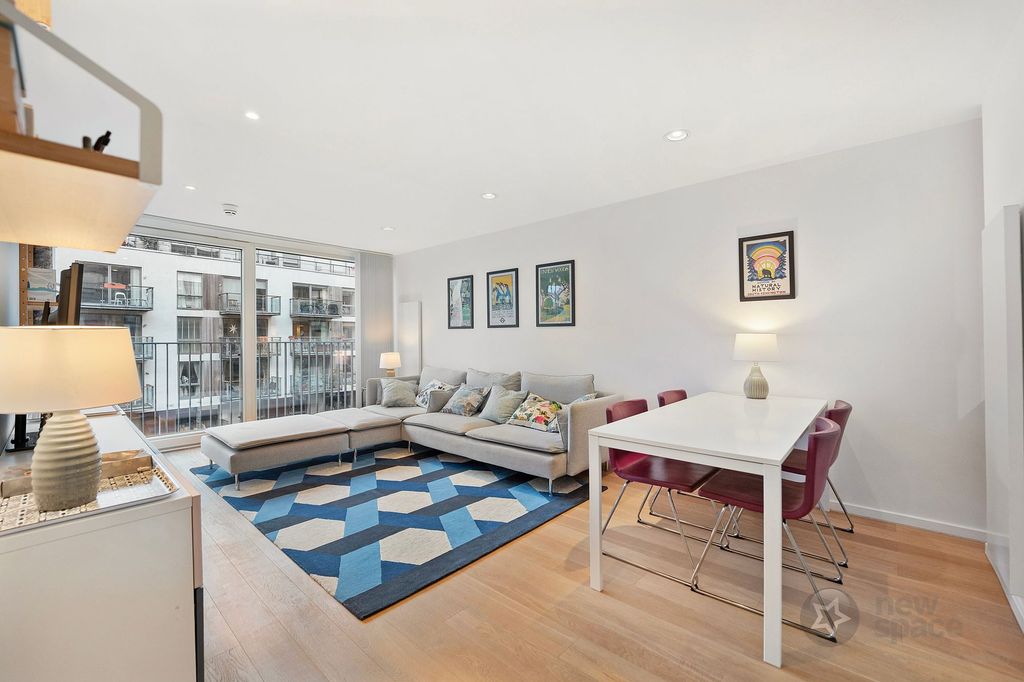 Property photo 1 of 19