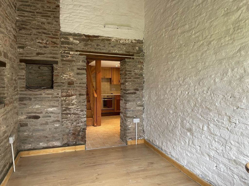 Property photo 2 of 12 Sitting Room