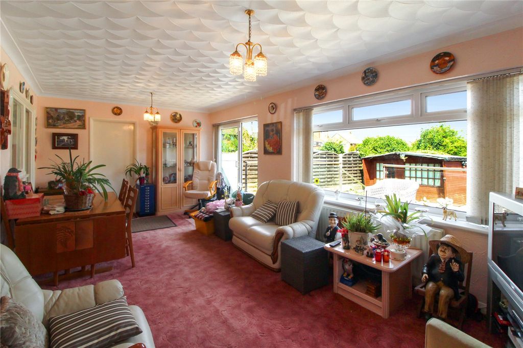 Property photo 3 of 25 Picture No. 16