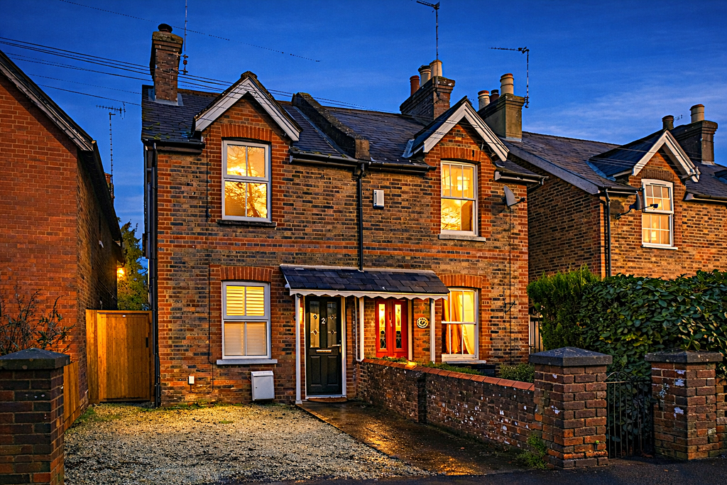 Property photo 1 of 17