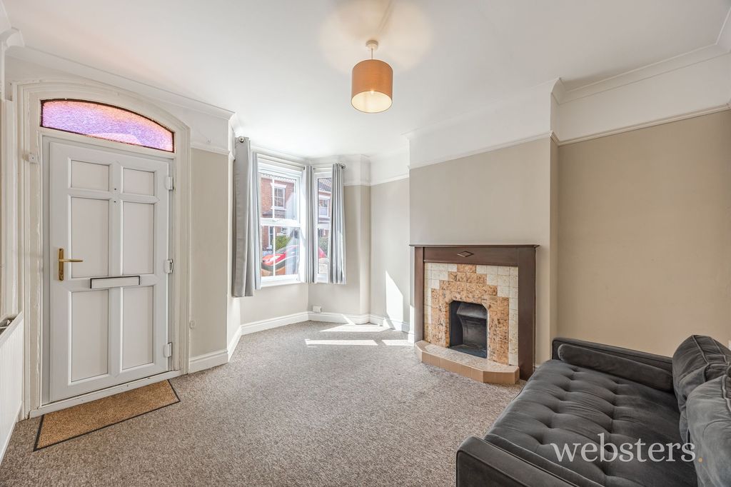 Property photo 2 of 15