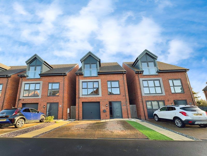 Property photo 1 of 17 Photo 14