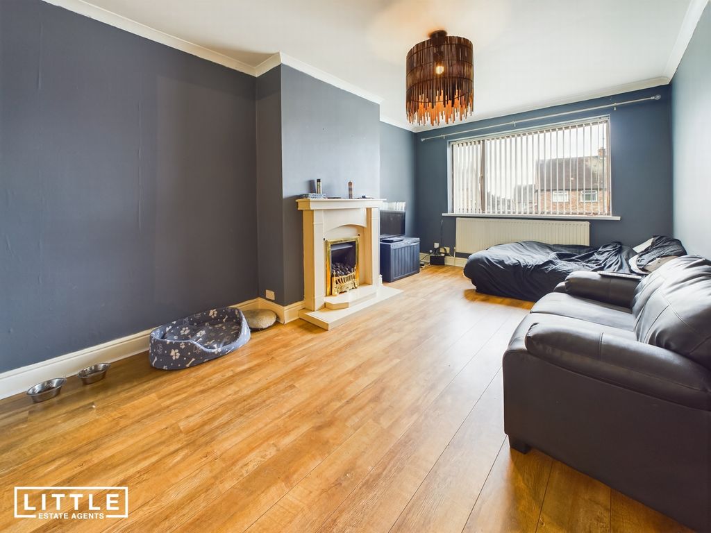 Property photo 2 of 17 Photo 2