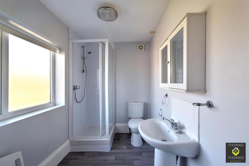 Additional image 11 of 6 bed detached house to rentLinden Road, Gloucester GL1