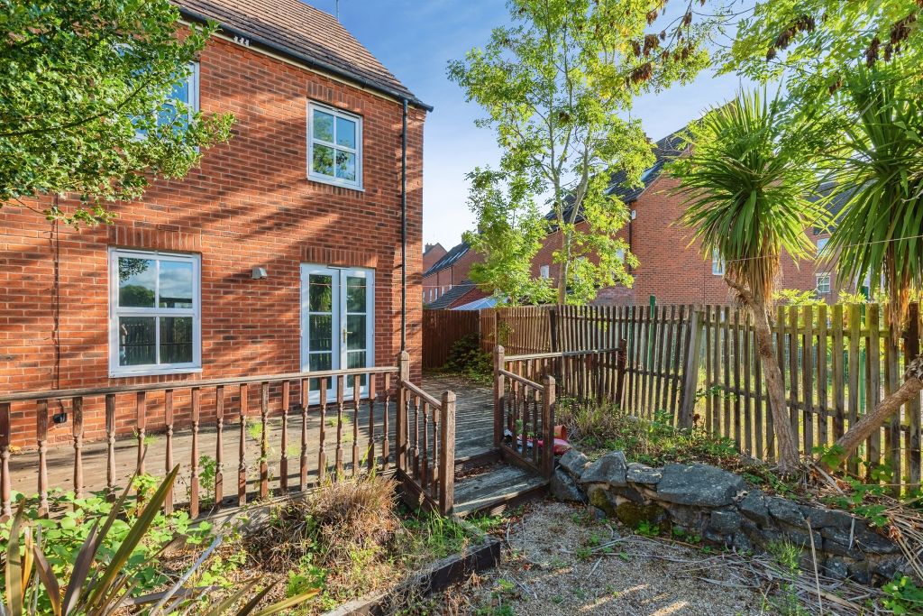 Property photo 3 of 17