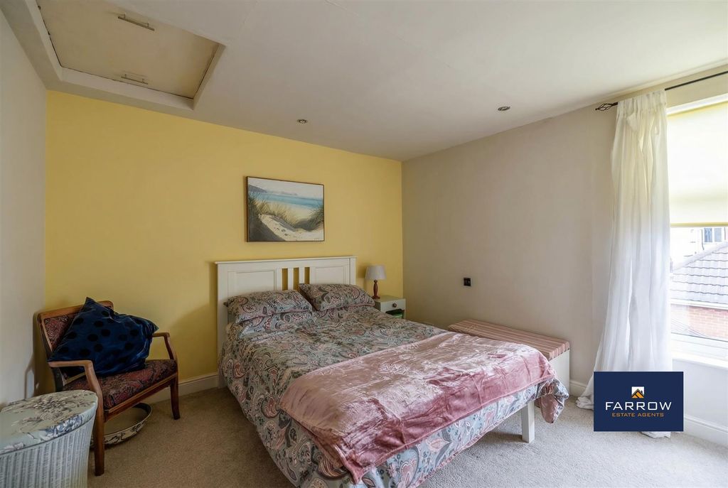 Additional image 22 of 2 bed terraced house for saleBark Street, Cleethorpes DN35