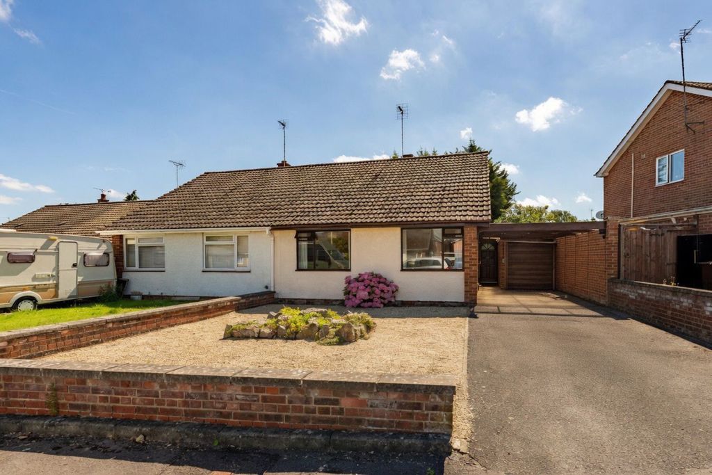 Property photo 1 of 11