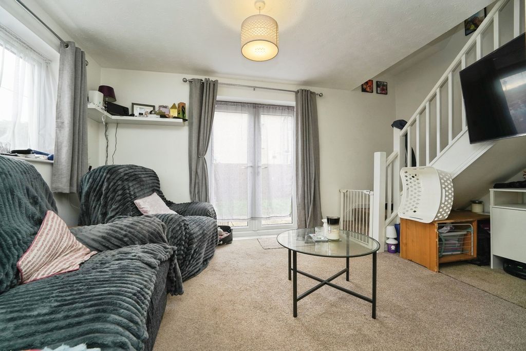 Property photo 3 of 17 Lounge Diner