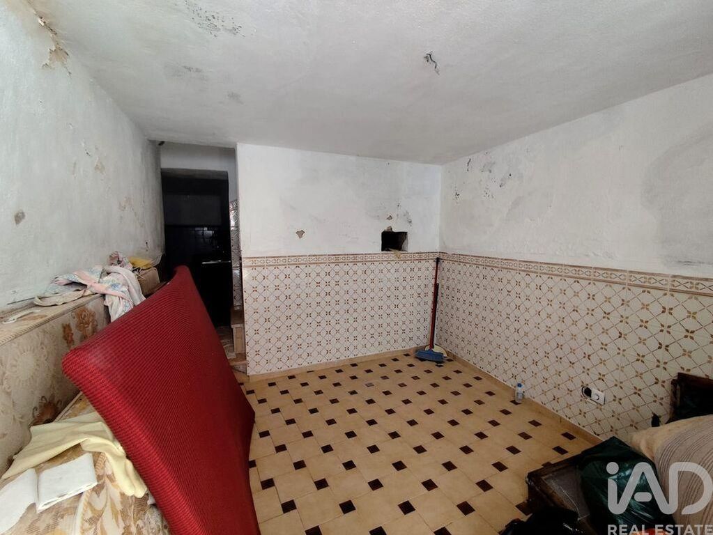 Property photo 3 of 31