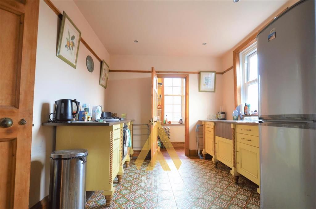 Property photo 2 of 11 d86Ac9A410588d79A2Ab207E0d05A34A.Png