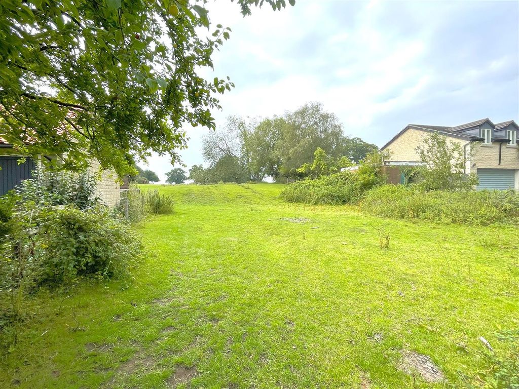 Property photo 1 of 9 Img_0061.Jpg