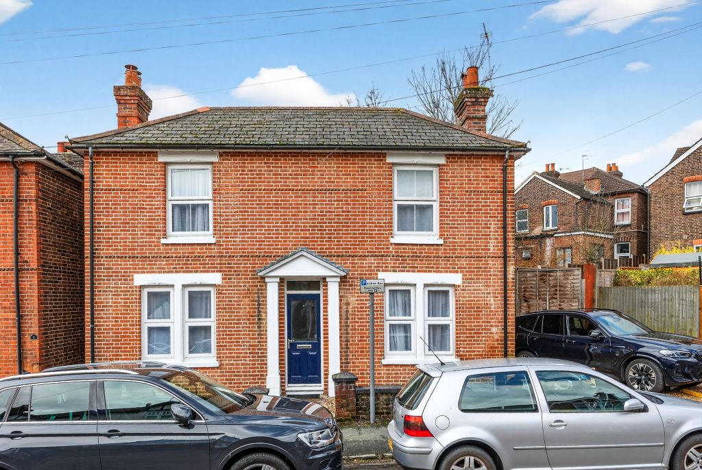 Property photo 1 of 13 Character Property