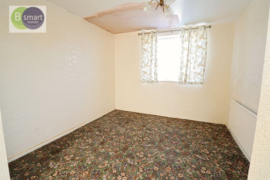 Property photo 3 of 14 Img_9335
