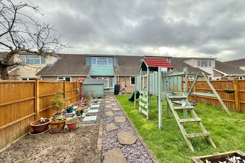 Property photo 3 of 19 Front