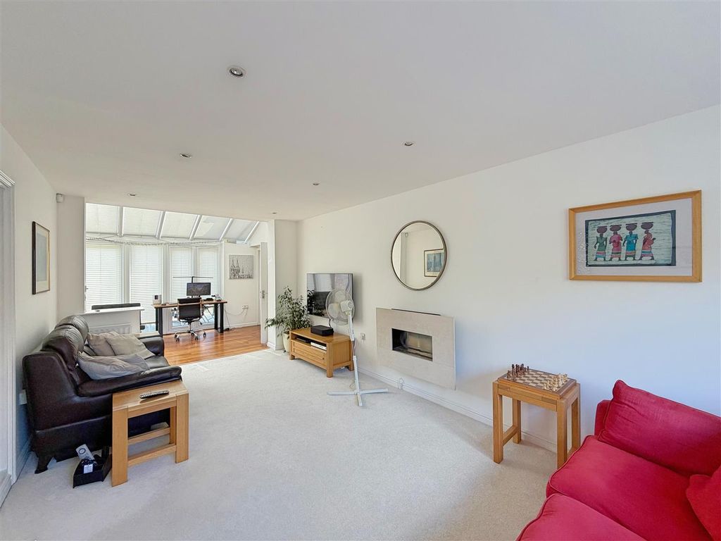 Property photo 2 of 28 Img_2960.Jpg