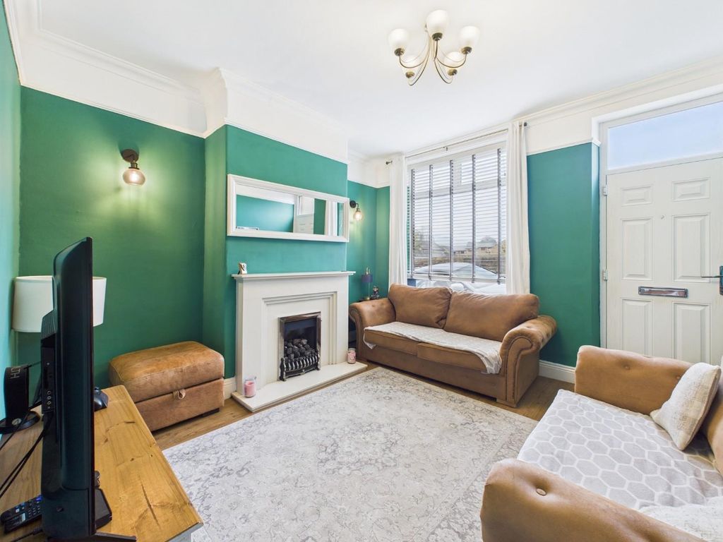 Property photo 3 of 16 Cam04899G0-Pr0225-Still002.Jpg