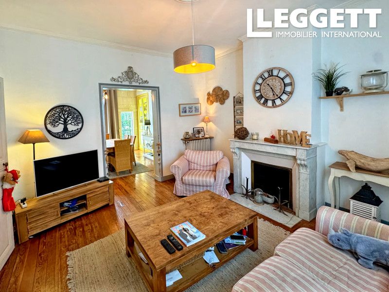 Property photo 2 of 10