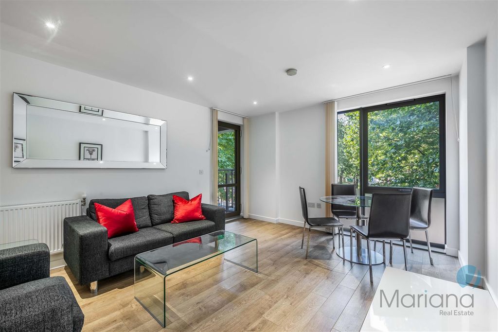 Property photo 1 of 14 Reception Room