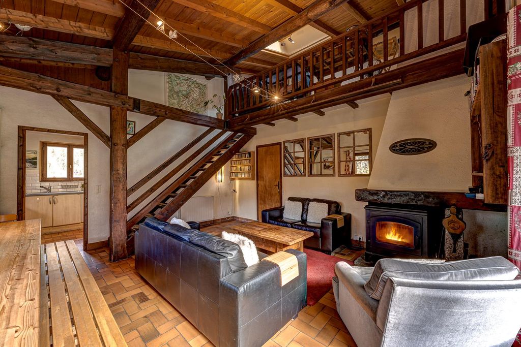 Property photo 2 of 16 Image
