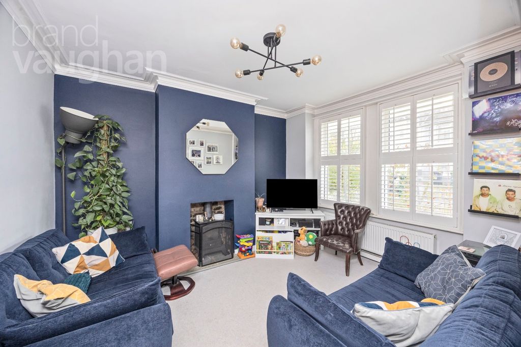 Property photo 2 of 24 Picture No. 20