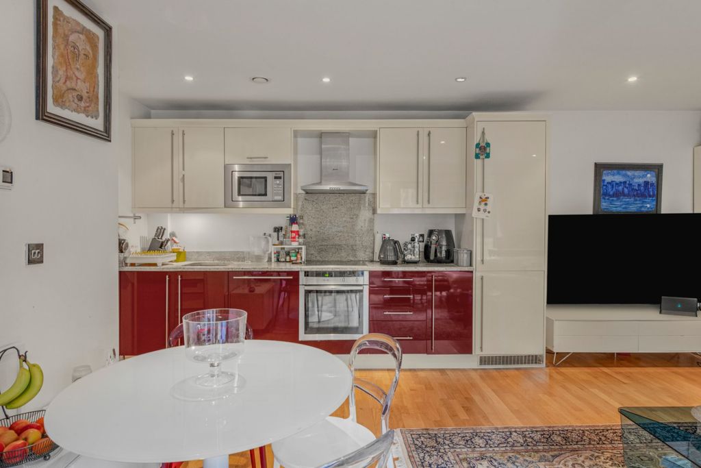 Property photo 3 of 10 Picture No. 09