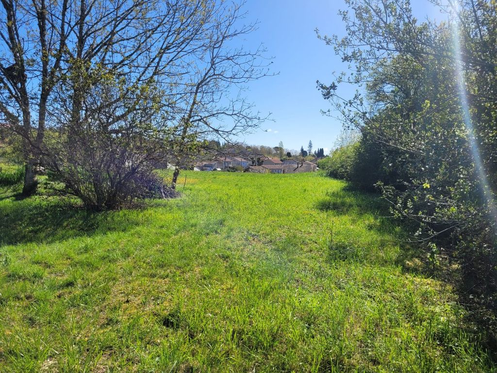 Property photo 3 of 6