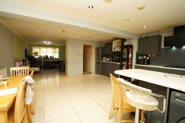 Property photo 2 of 15 Picture No. 05