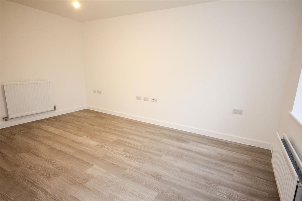 Property photo 3 of 13 Img_1554.Jpg