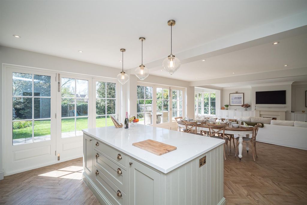 Property photo 3 of 45 Kitchen/Dining Room