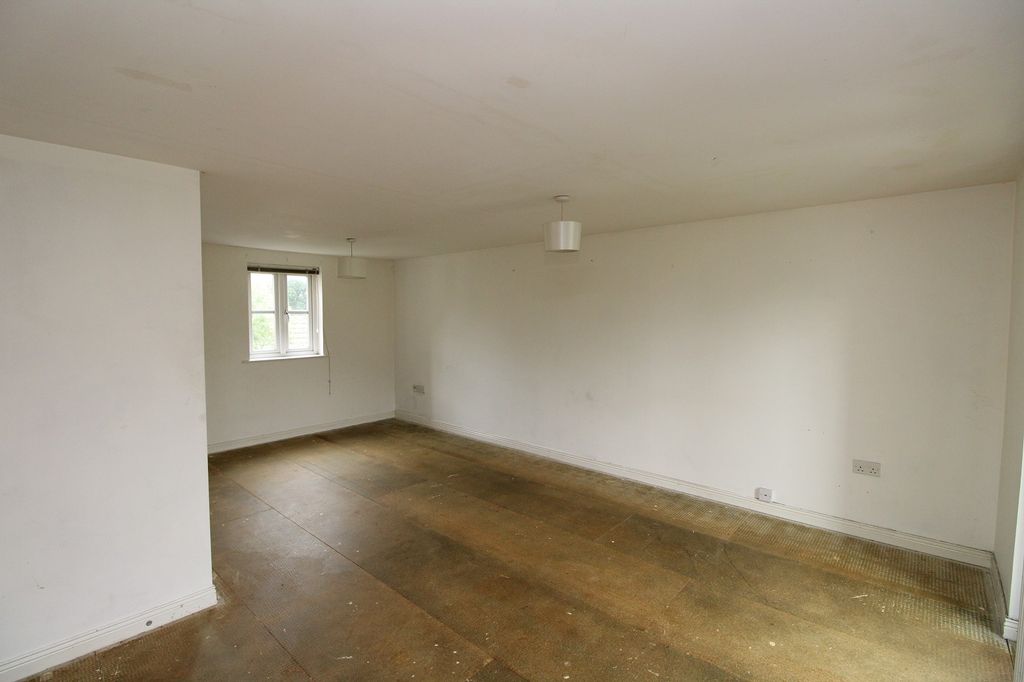 Property photo 3 of 6 Kitchen-Living Room