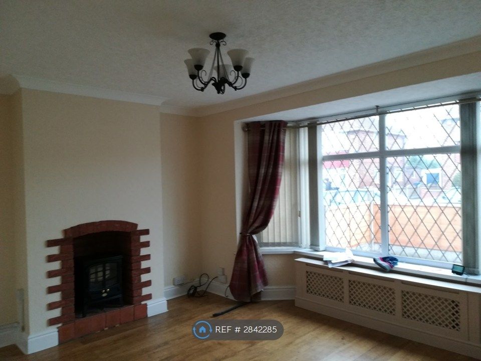 Property photo 2 of 9 Lounge