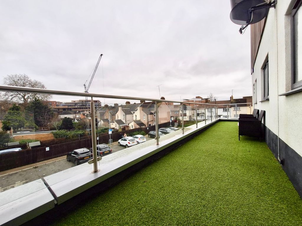 Property photo 3 of 7