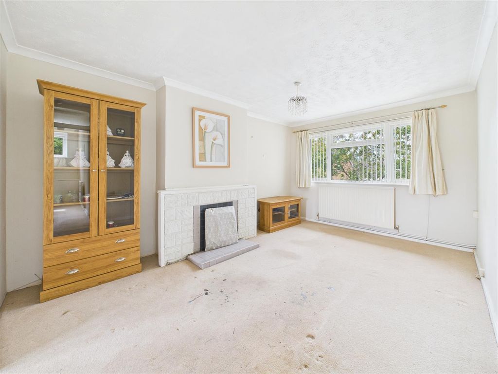 Property photo 3 of 9