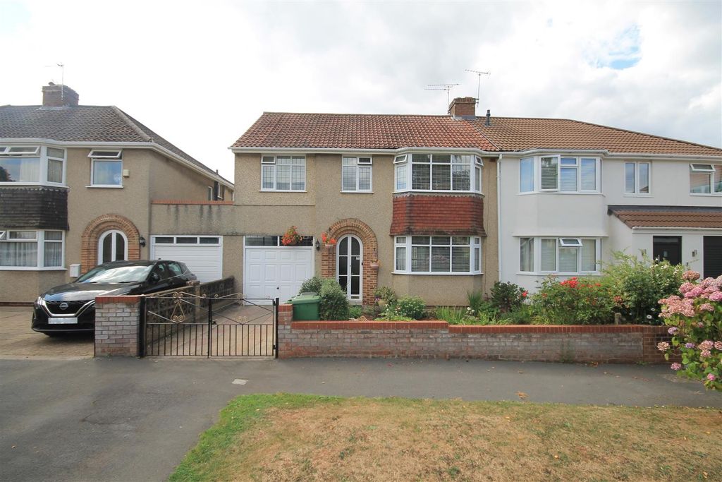 Property photo 1 of 30 Hr Fe B.Jpg